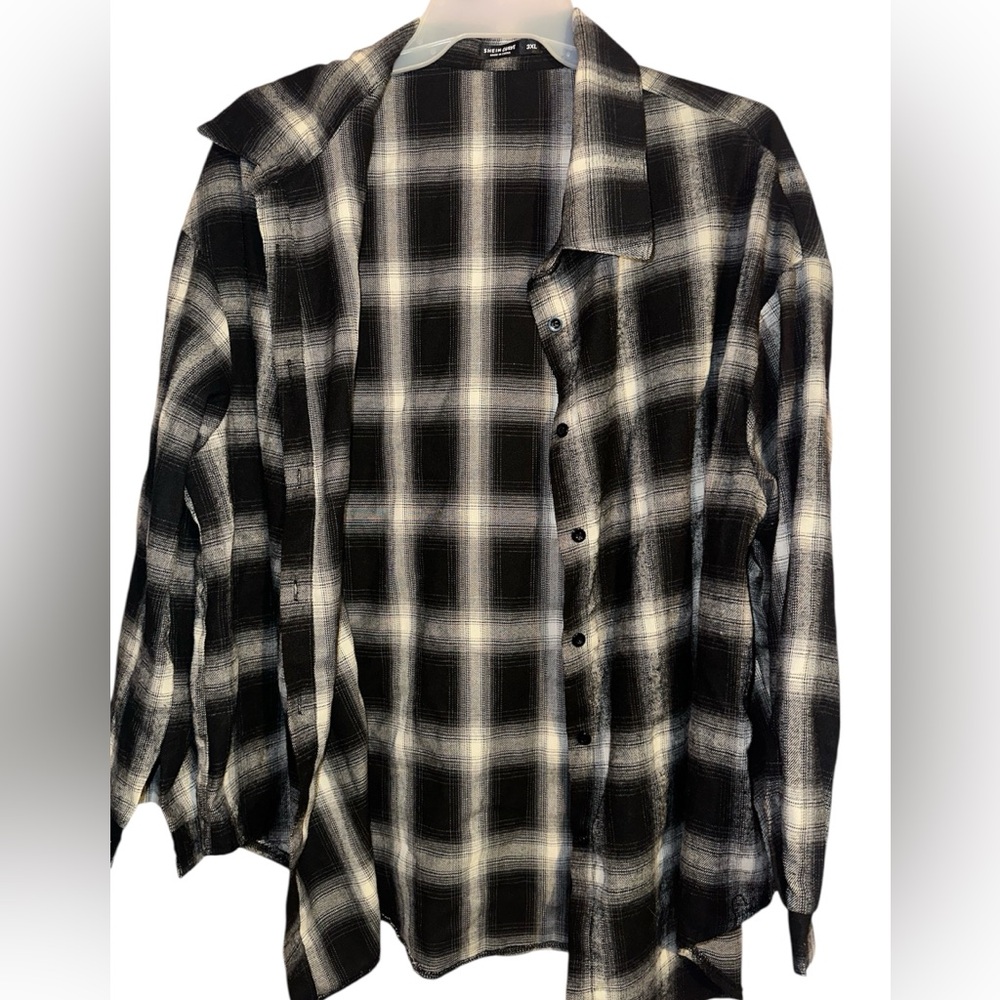 Black and white Flannel
